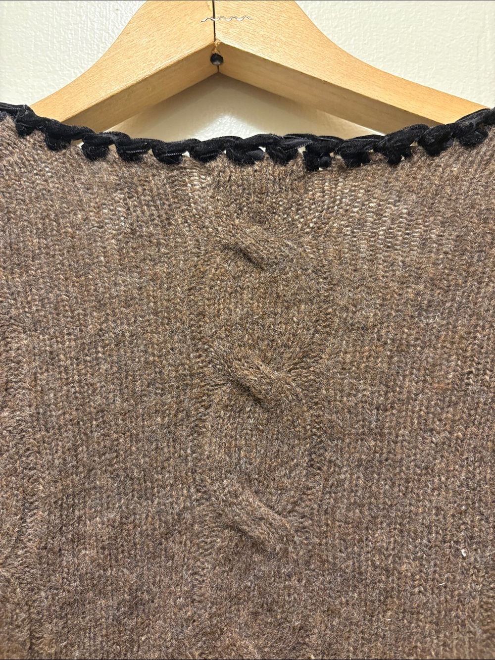 Odille Brown Black Cable-Knit Velvet Women's Cardigan Sweater - Picture 6 of 6